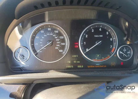 2013 BMW 528 Xi z USA, uszkodzony, nr VIN WBAXH5C58DDW16357